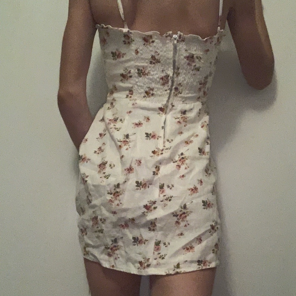 Floral Mini - Picture 2 of 2